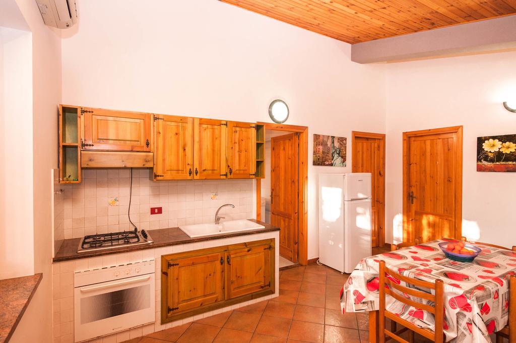 Villa Cicas Sul Mare Campofelice Di Roccella Zewnętrze zdjęcie