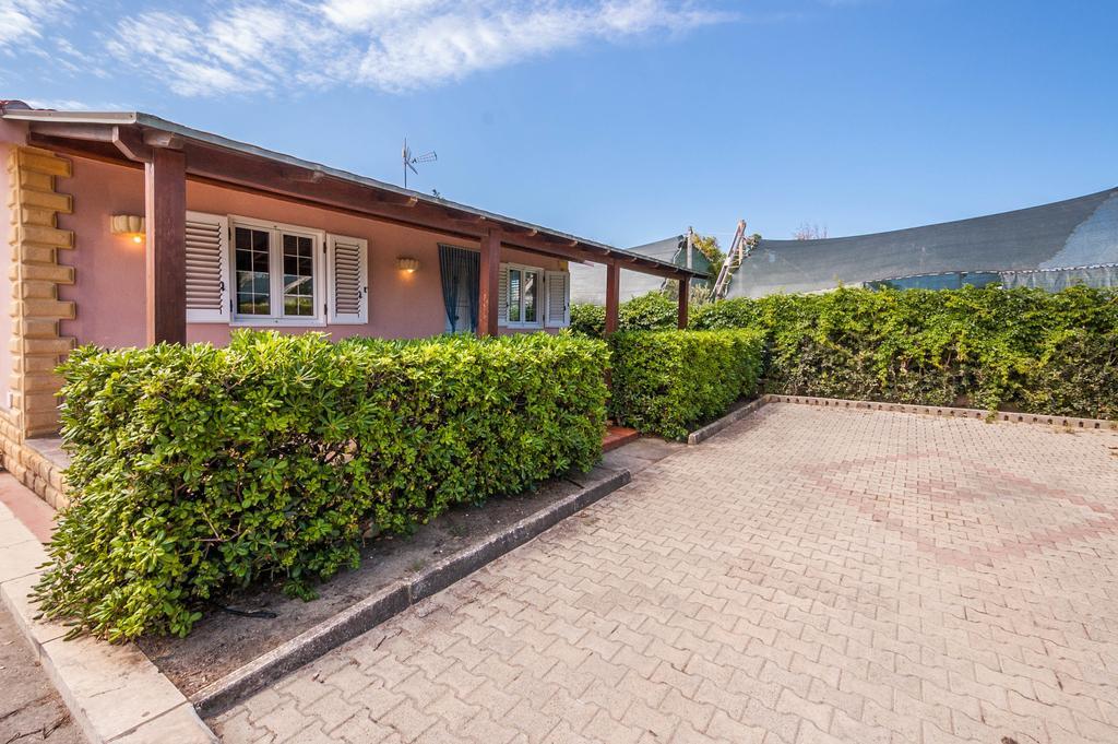 Villa Cicas Sul Mare Campofelice Di Roccella Zewnętrze zdjęcie
